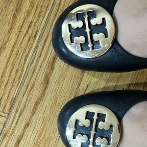 Black leather Tory Burch Reva ballet flat size 11